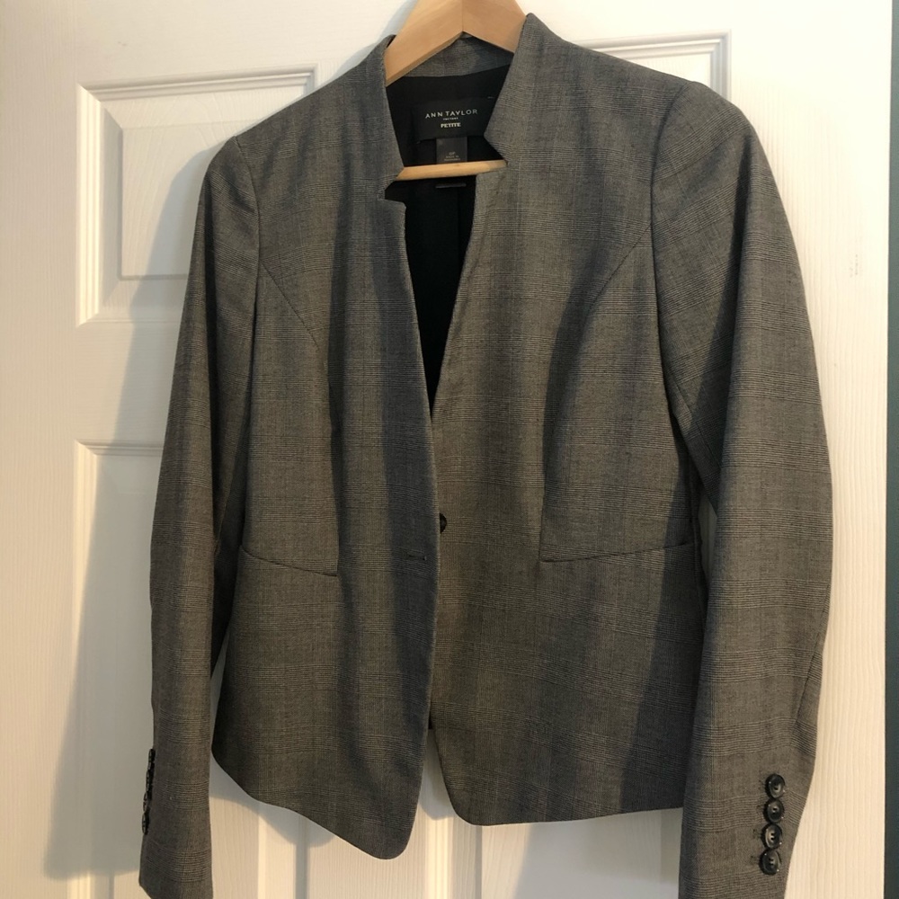 Gray Ann Taylor Blazer